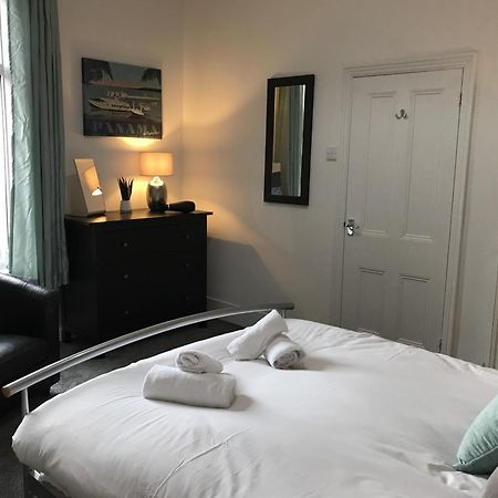 Bright Spacious 3-Bed With Office & Patio, Preston Preston  Exteriér fotografie