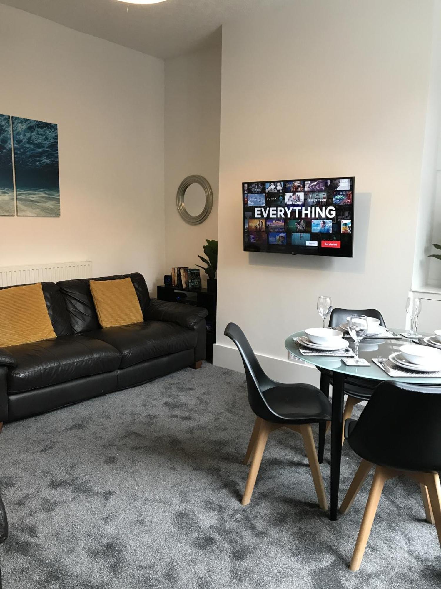 Bright Spacious 3-Bed With Office & Patio, Preston Preston  Exteriér fotografie