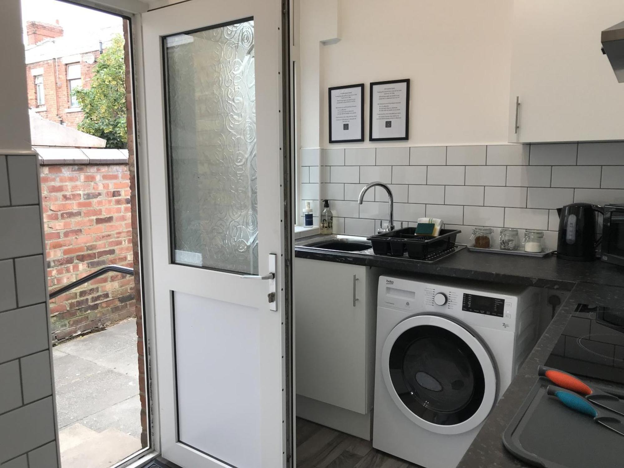 Bright Spacious 3-Bed With Office & Patio, Preston Preston  Exteriér fotografie