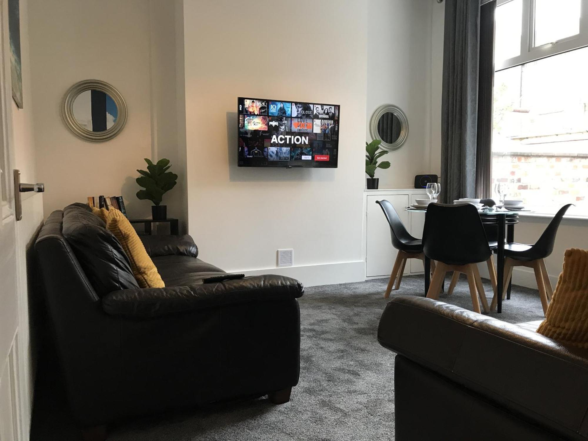 Bright Spacious 3-Bed With Office & Patio, Preston Preston  Exteriér fotografie