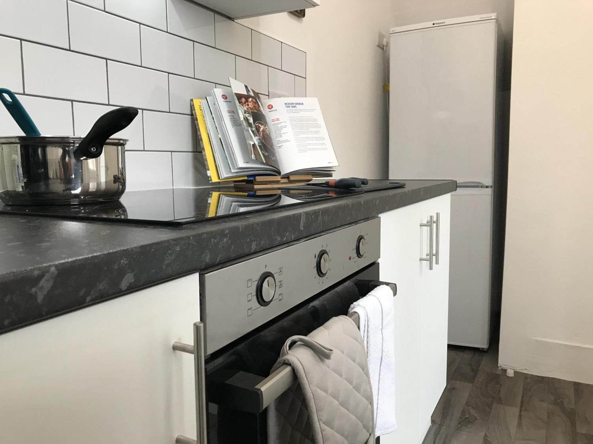 Bright Spacious 3-Bed With Office & Patio, Preston Preston  Exteriér fotografie