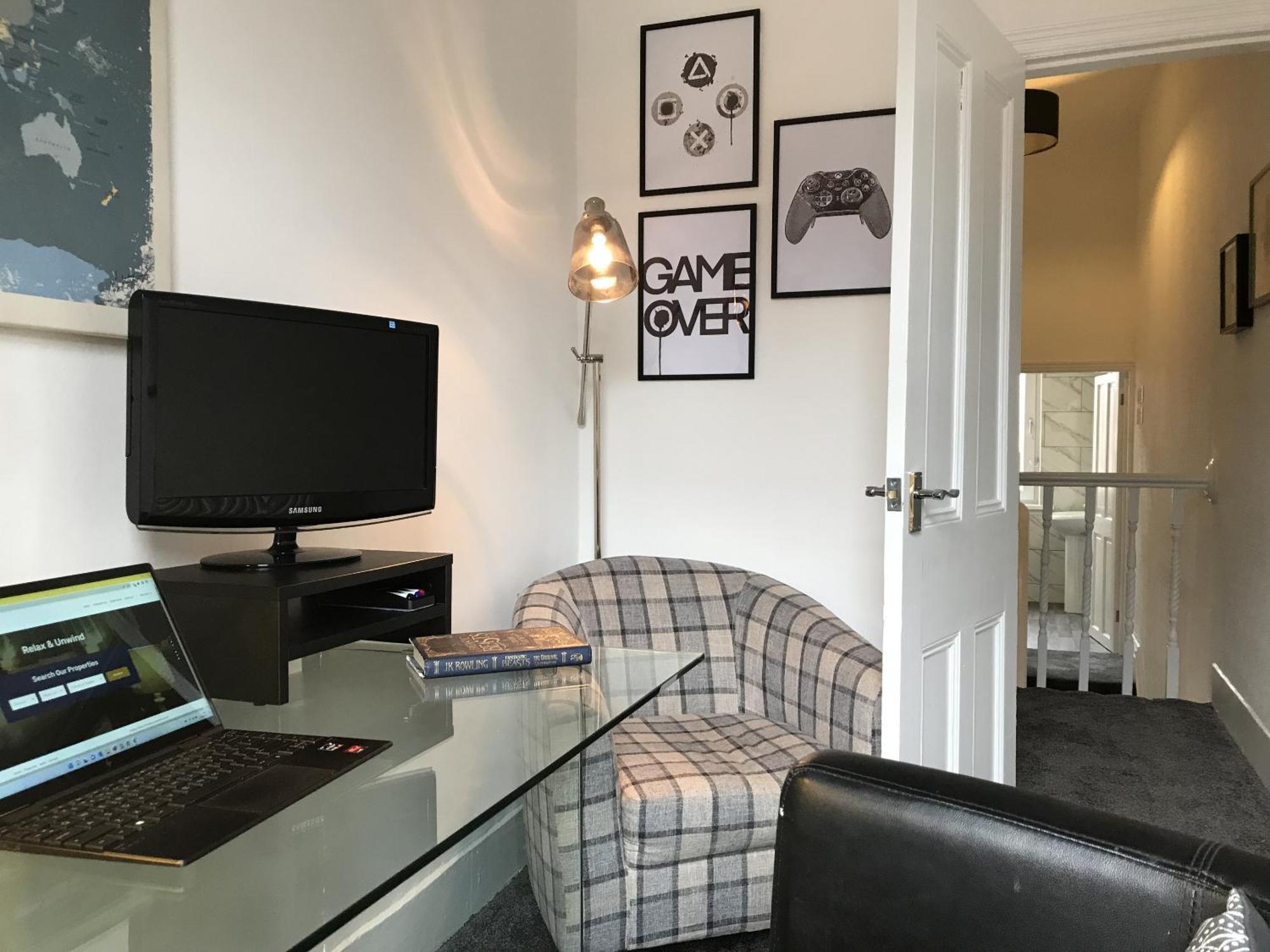 Bright Spacious 3-Bed With Office & Patio, Preston Preston  Exteriér fotografie
